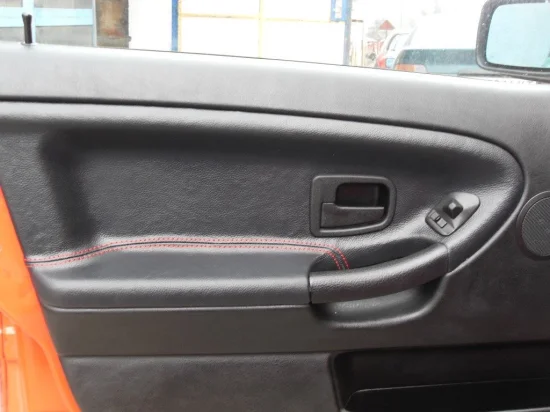 BMW E36 Кожен Салон