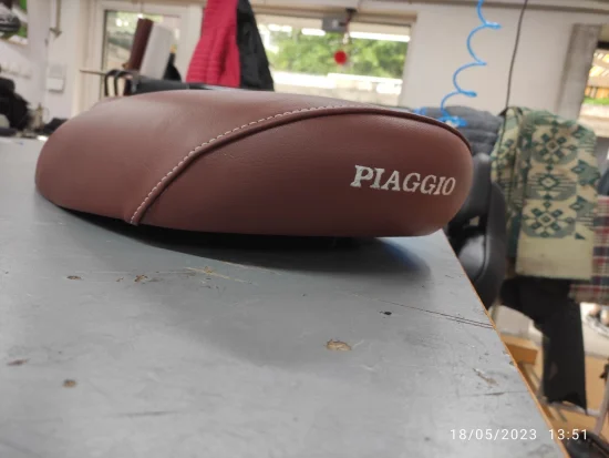 Мото седалка Piaggio