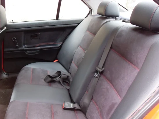 BMW E36 Кожен Салон
