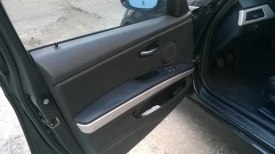 BMW E91 Кожен Салон