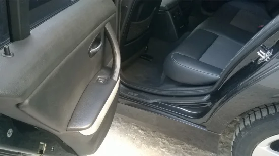 BMW E91 Кожен Салон