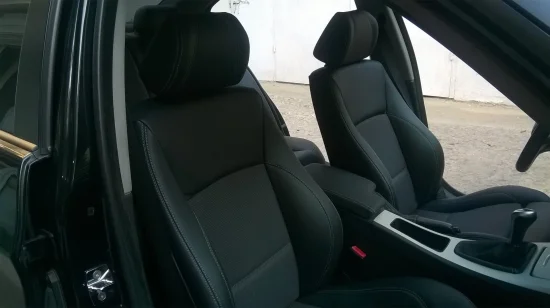 BMW E91 Кожен Салон